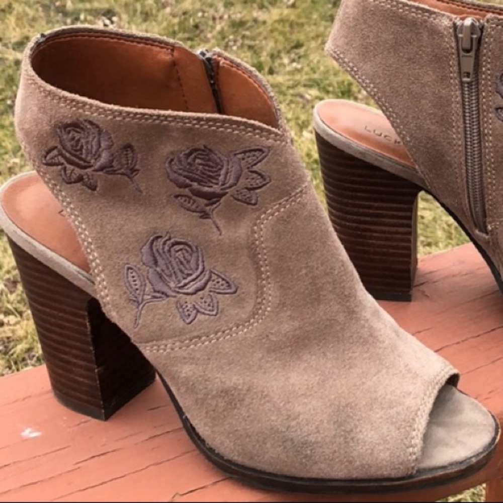 Boots, Leather, Peep Toe with Beautiful Rose design, Lucky Brand, size 7.5